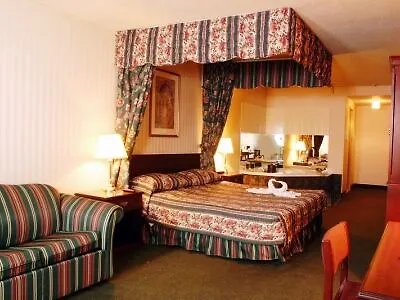 Toronto East Inn Szálloda