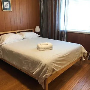 Cozy Modern Guest Close To Downtown Sights & Supermarket Vancouver