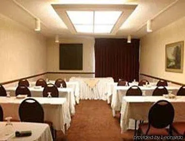 Toronto East Inn