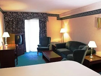 Hotel Toronto East Inn