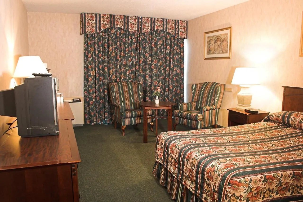 Hotel Toronto East Inn